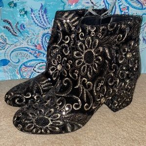 NWOB Aldo Velvet + Sequin Floral Booties